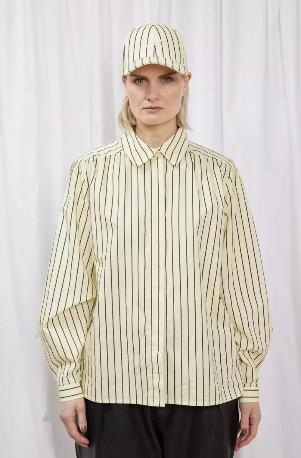 ILAG Islom Yellow Stripe Caps