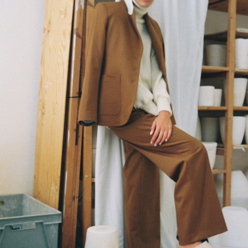 
                      
                        Blazer 4 Wool Camel Re-
                      
                    