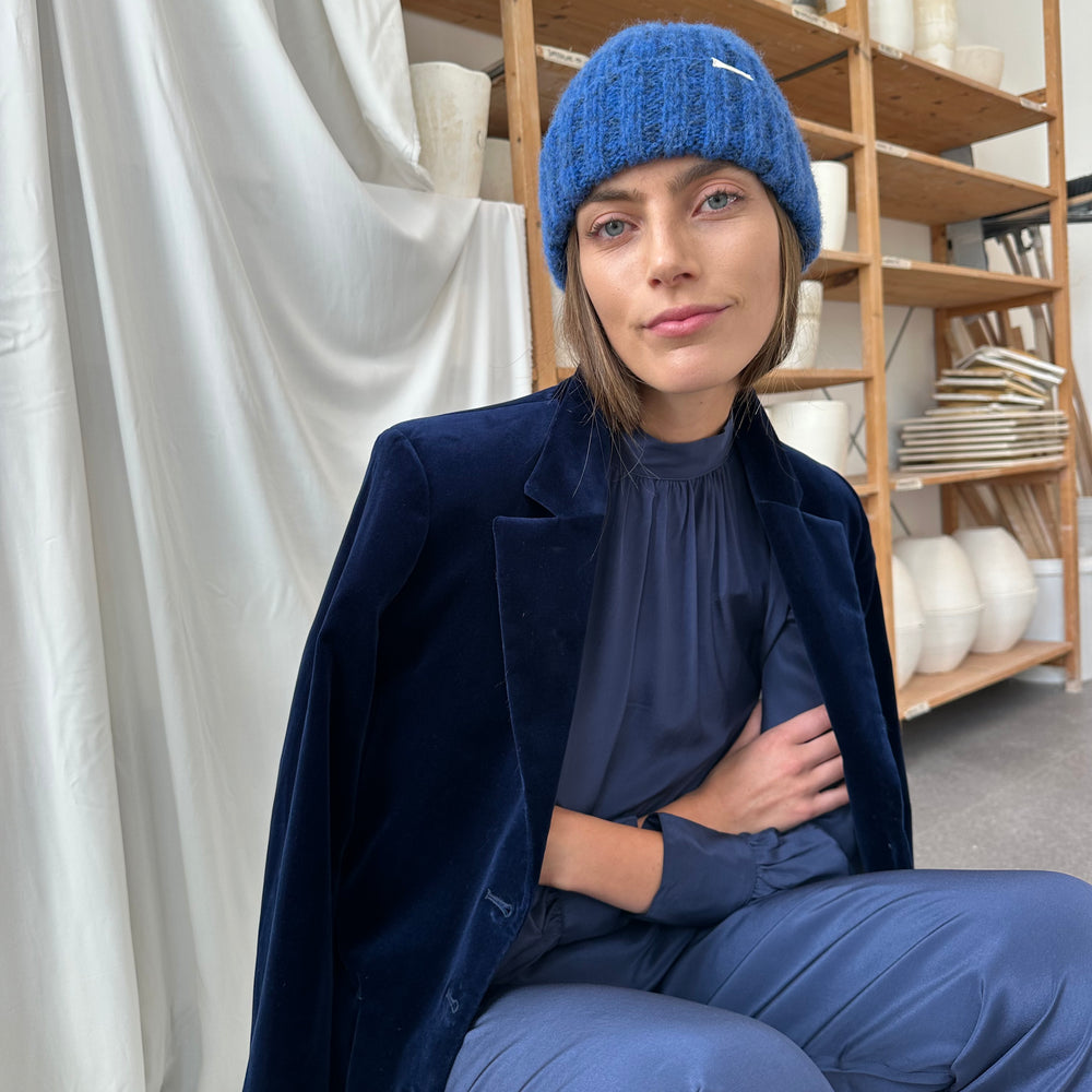 Blazer 4 Velvet Blue Re-