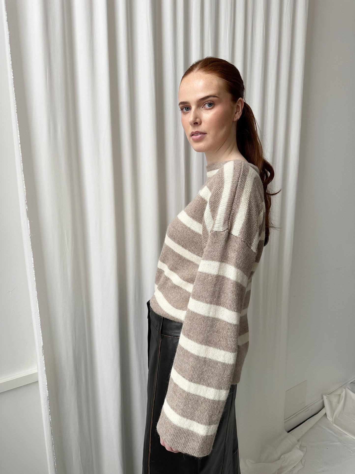 Genser Stripe Alpakka Kremhvit