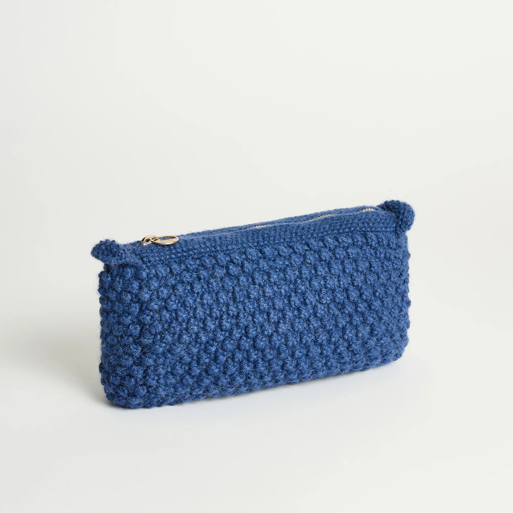 Helen Classic Clutch Marine Aiayu
