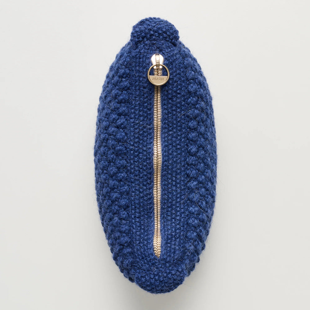 Helen Classic Clutch Marine Aiayu