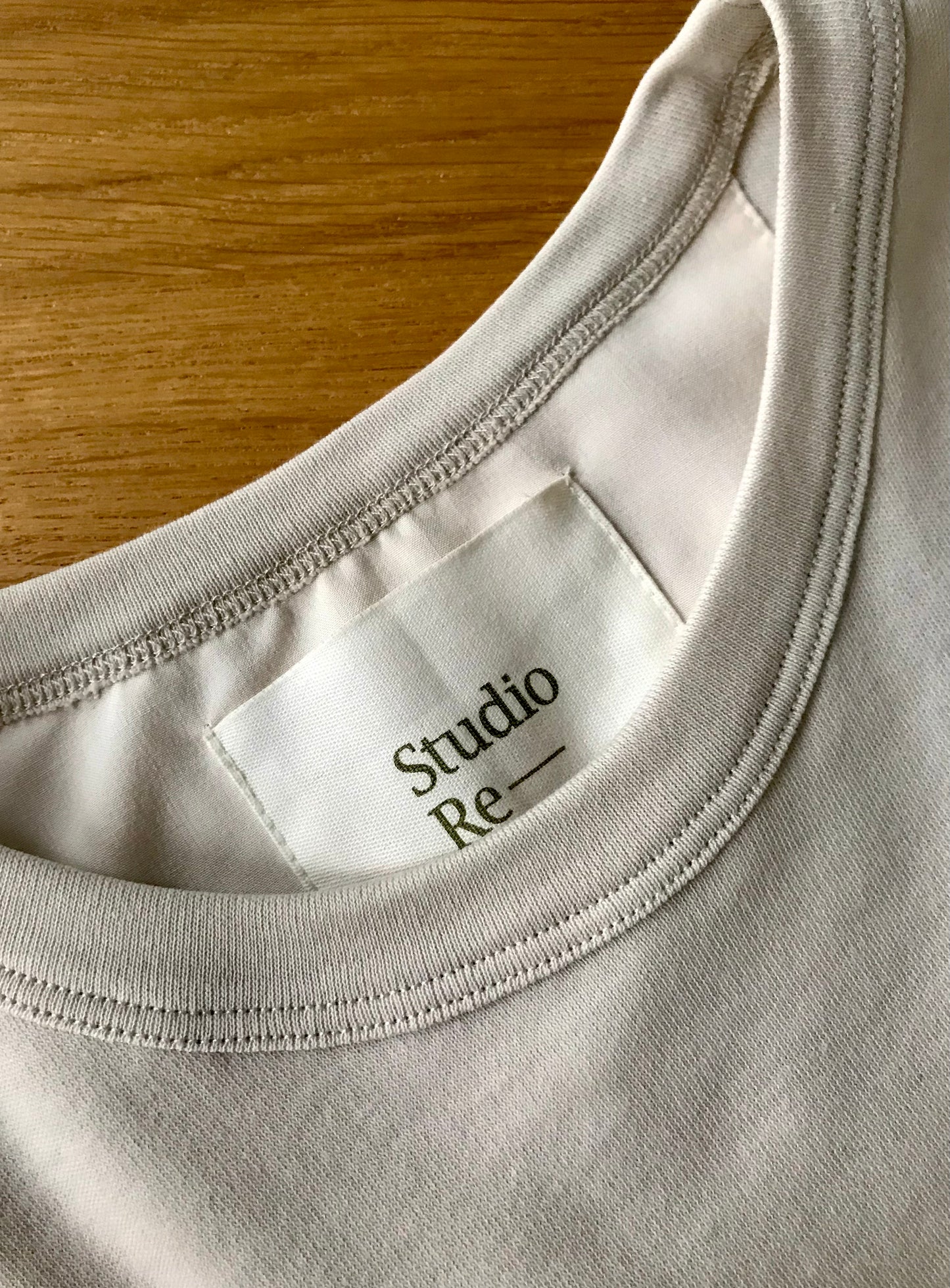 Tee Basic Ecru Re-