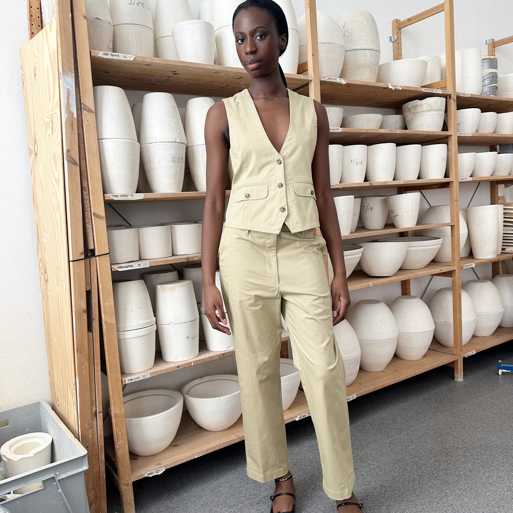 Waistcoat Twill Beige Re-