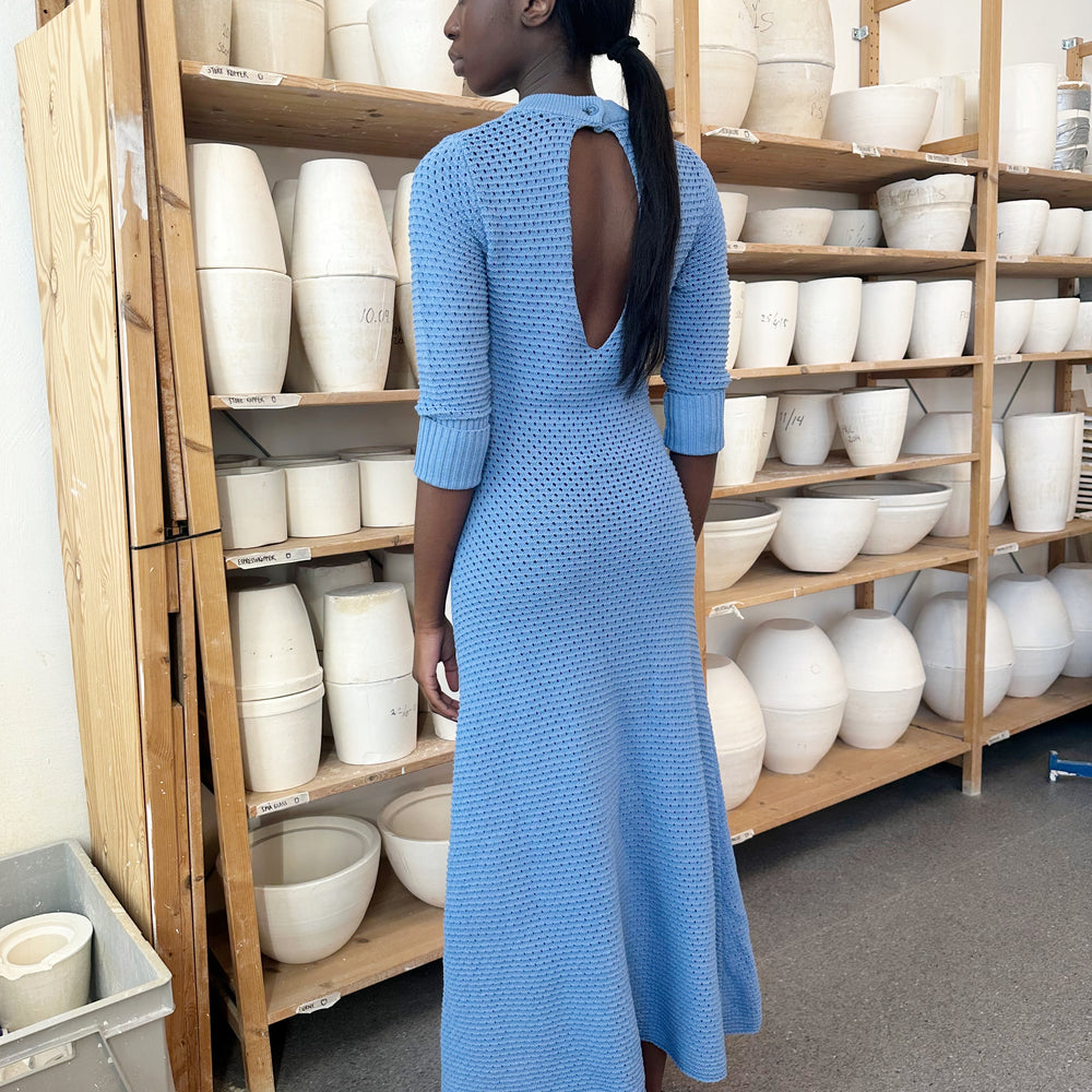 
                      
                        ILAG Ballblom dress Bluebell
                      
                    