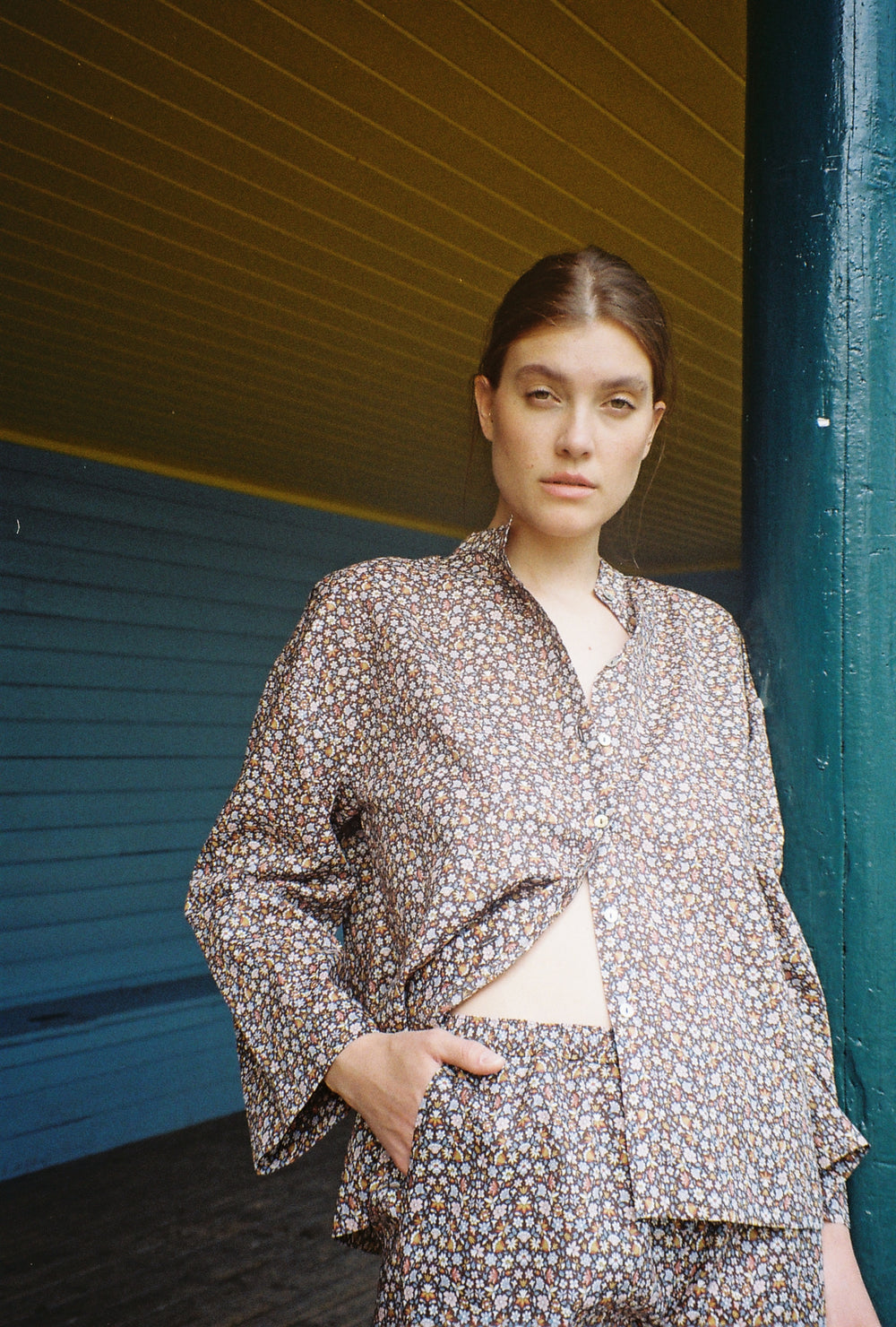 Bluse Vid Liberty Brun Småblomster