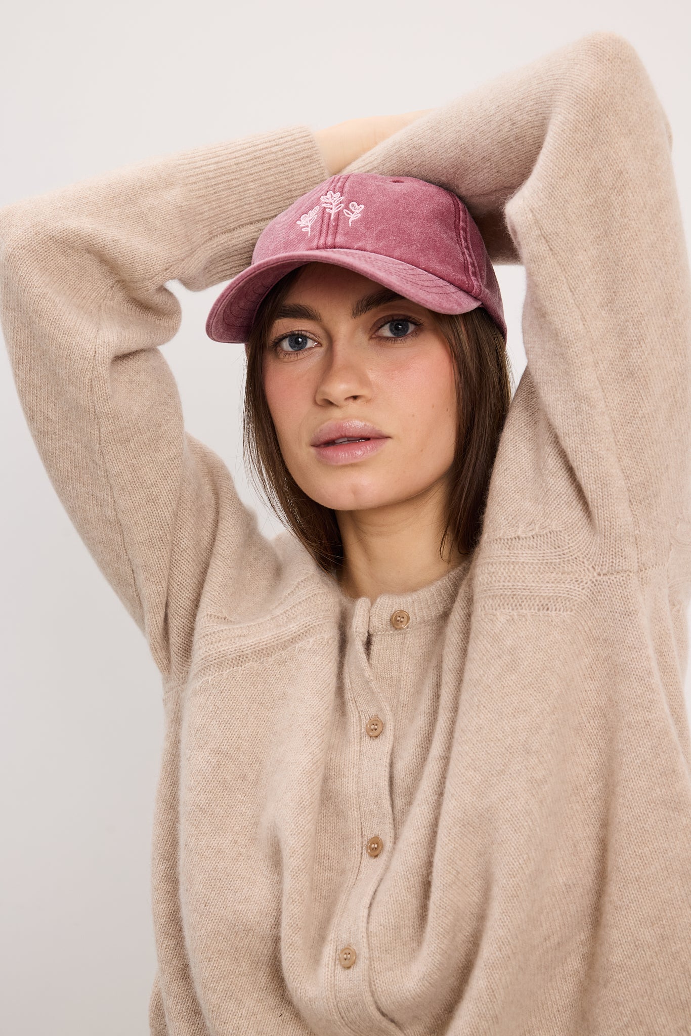 ILAG Flowers Burgundy Caps