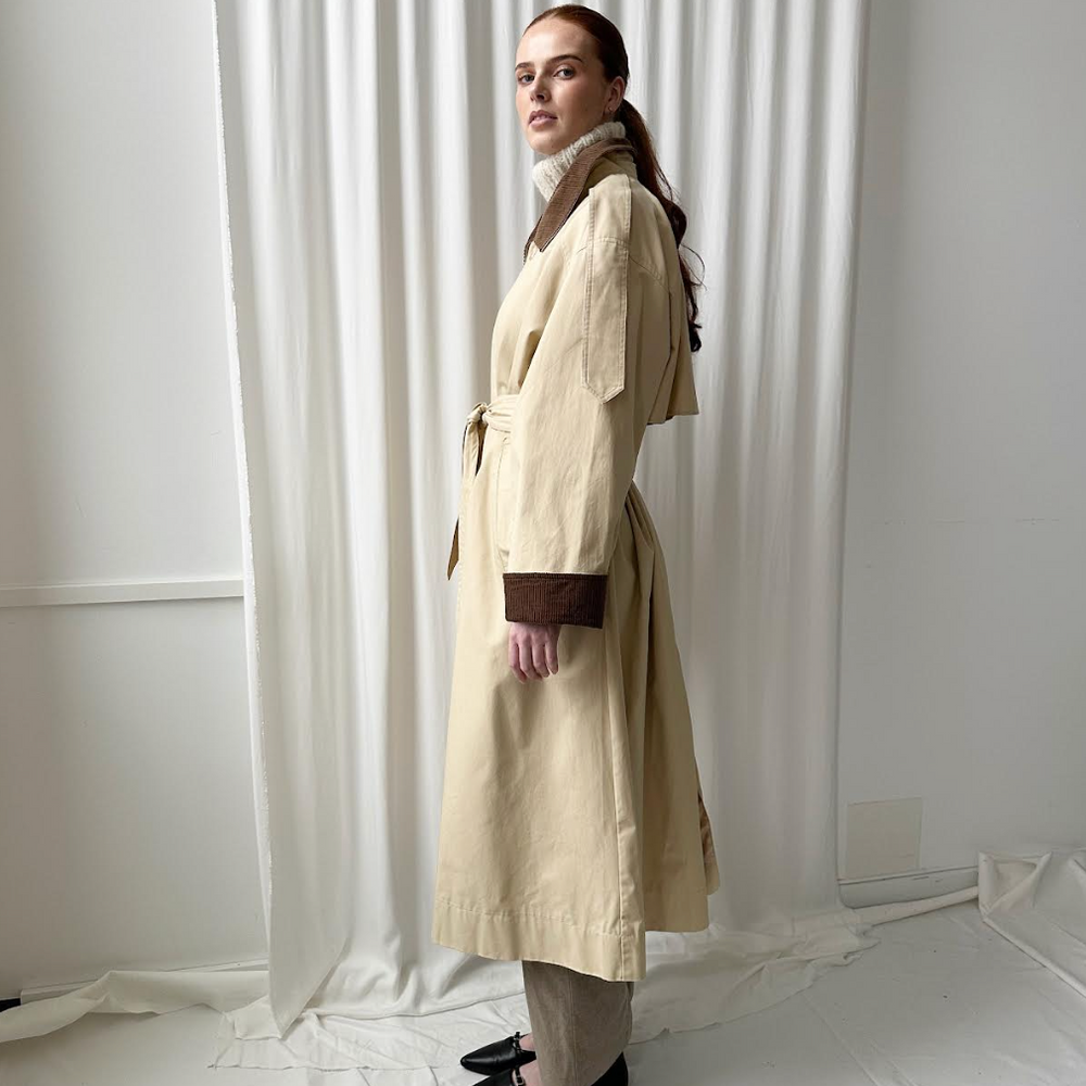 
                      
                        ILAG Petrell mac coat
                      
                    