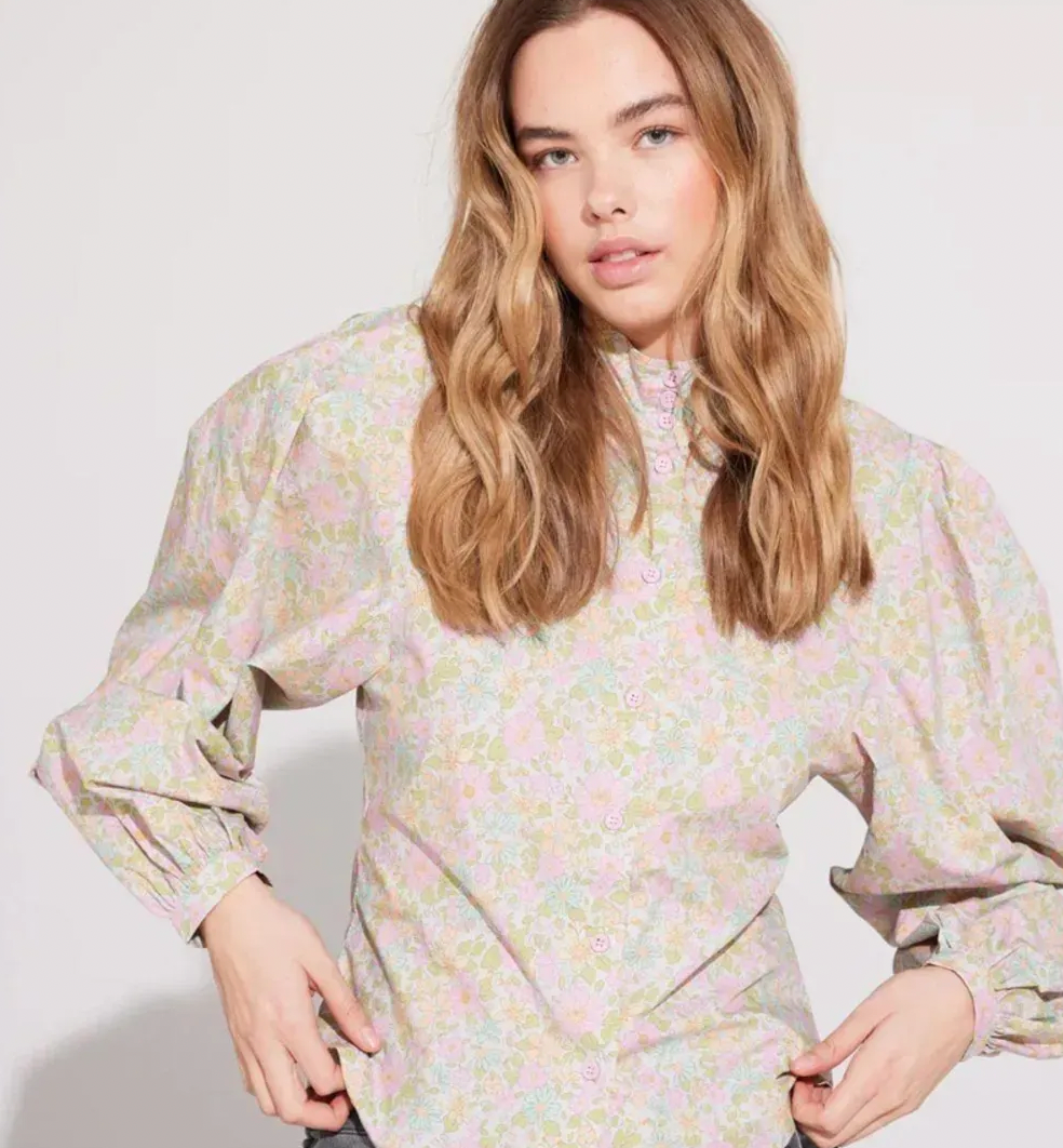 ILAG Hettemåke blouse Lilac Flowers