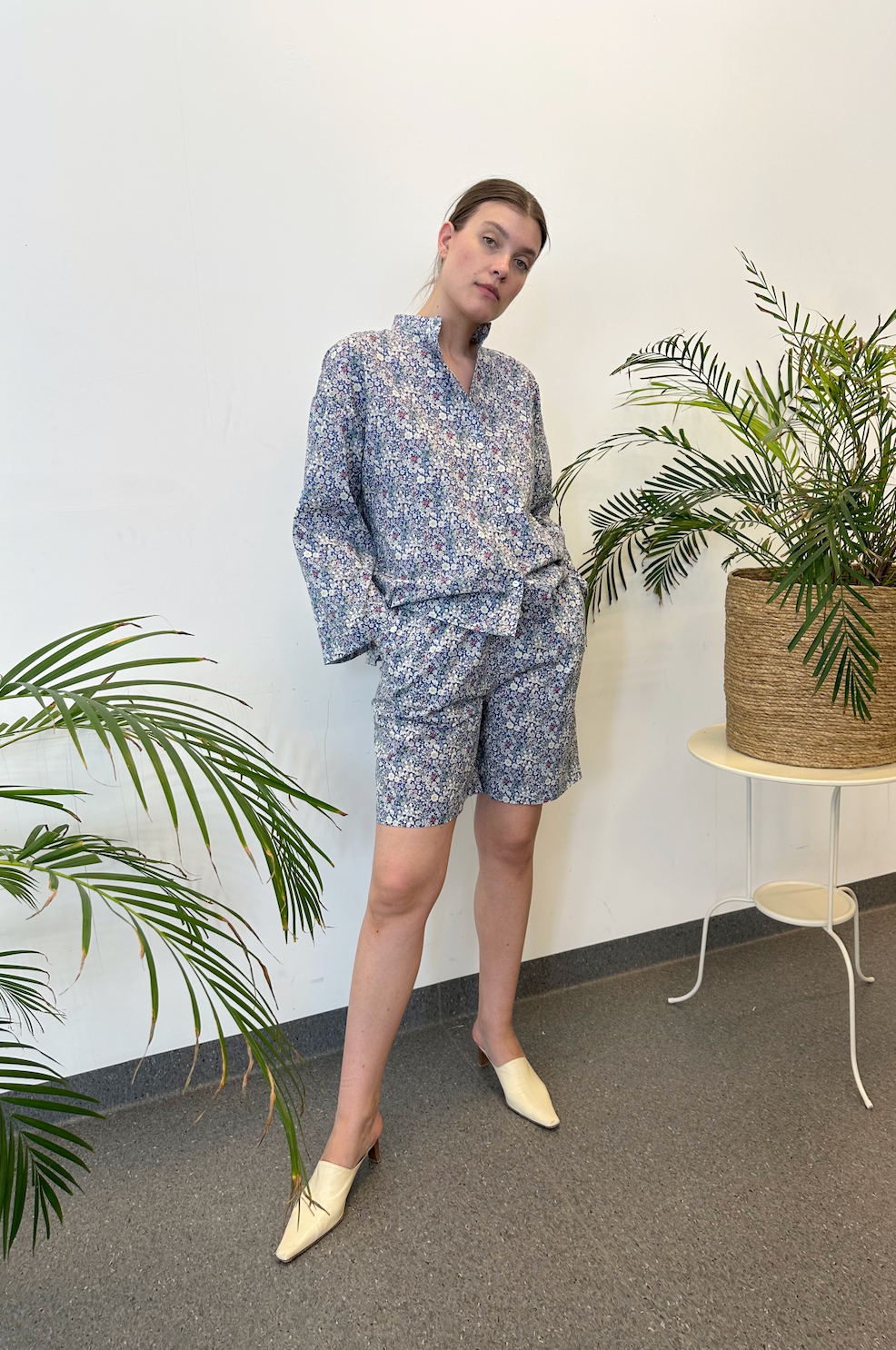 Bluse Vid Liberty Blå Sommerblomster