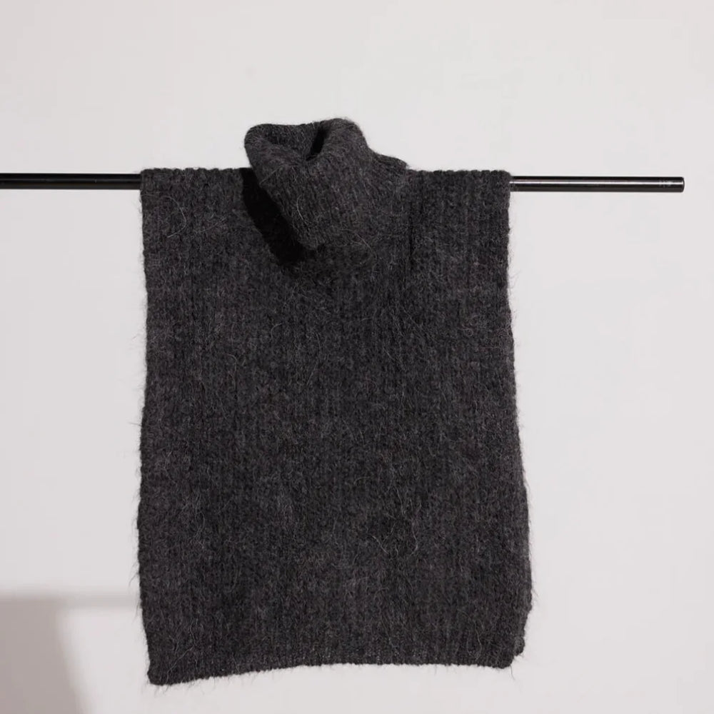ILAG Aspond Neckwarmer Raven Black