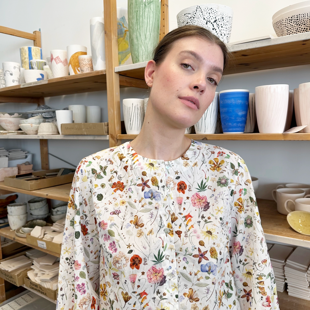 
                      
                        Bluse Vinter Liberty Hvit Sommerblomster
                      
                    