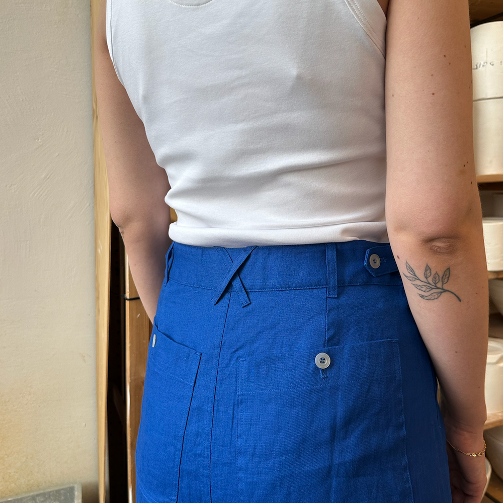 
                      
                        Skirt Thao Linen Blue Re-
                      
                    