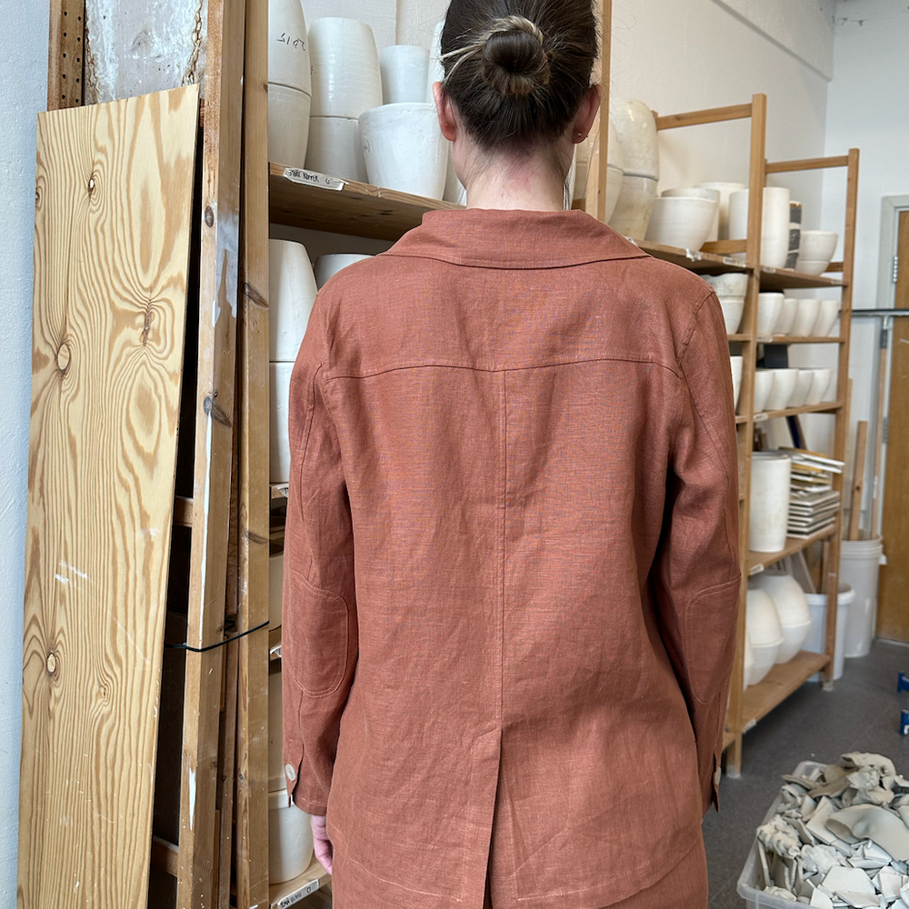 
                      
                        Blazer Thao Linen Rust Re-
                      
                    