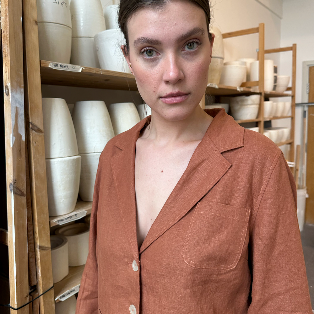 
                      
                        Blazer Thao Linen Rust Re-
                      
                    