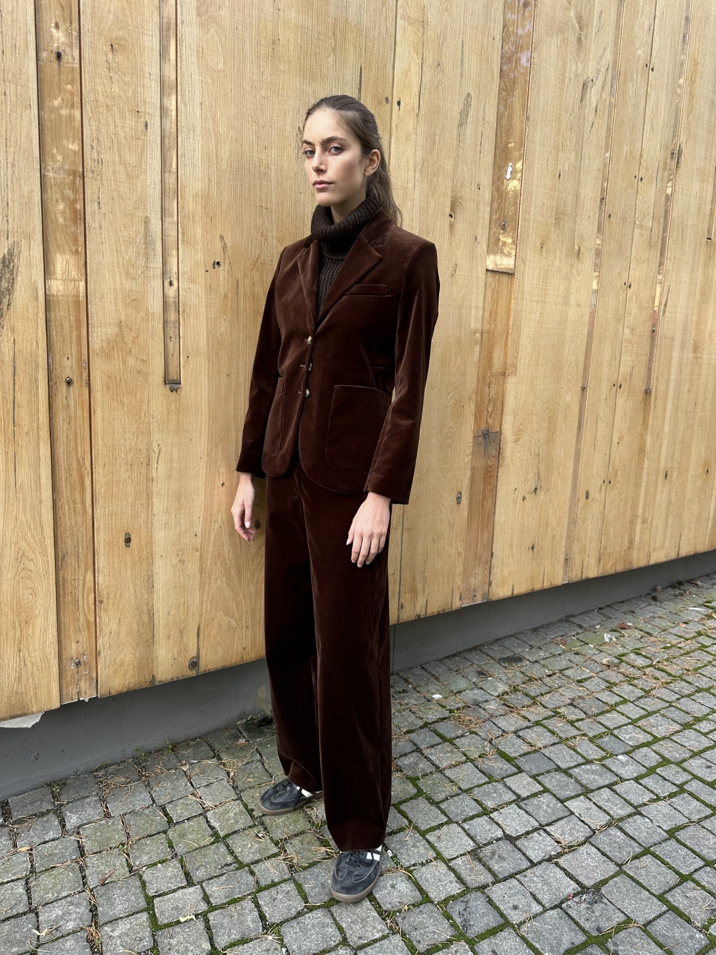 Blazer 4 Velvet Brown Re-