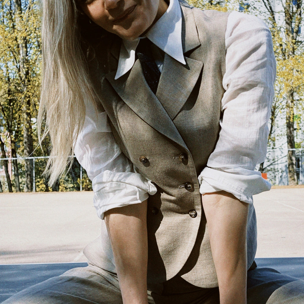 Waistcoat 2 Beige Re-