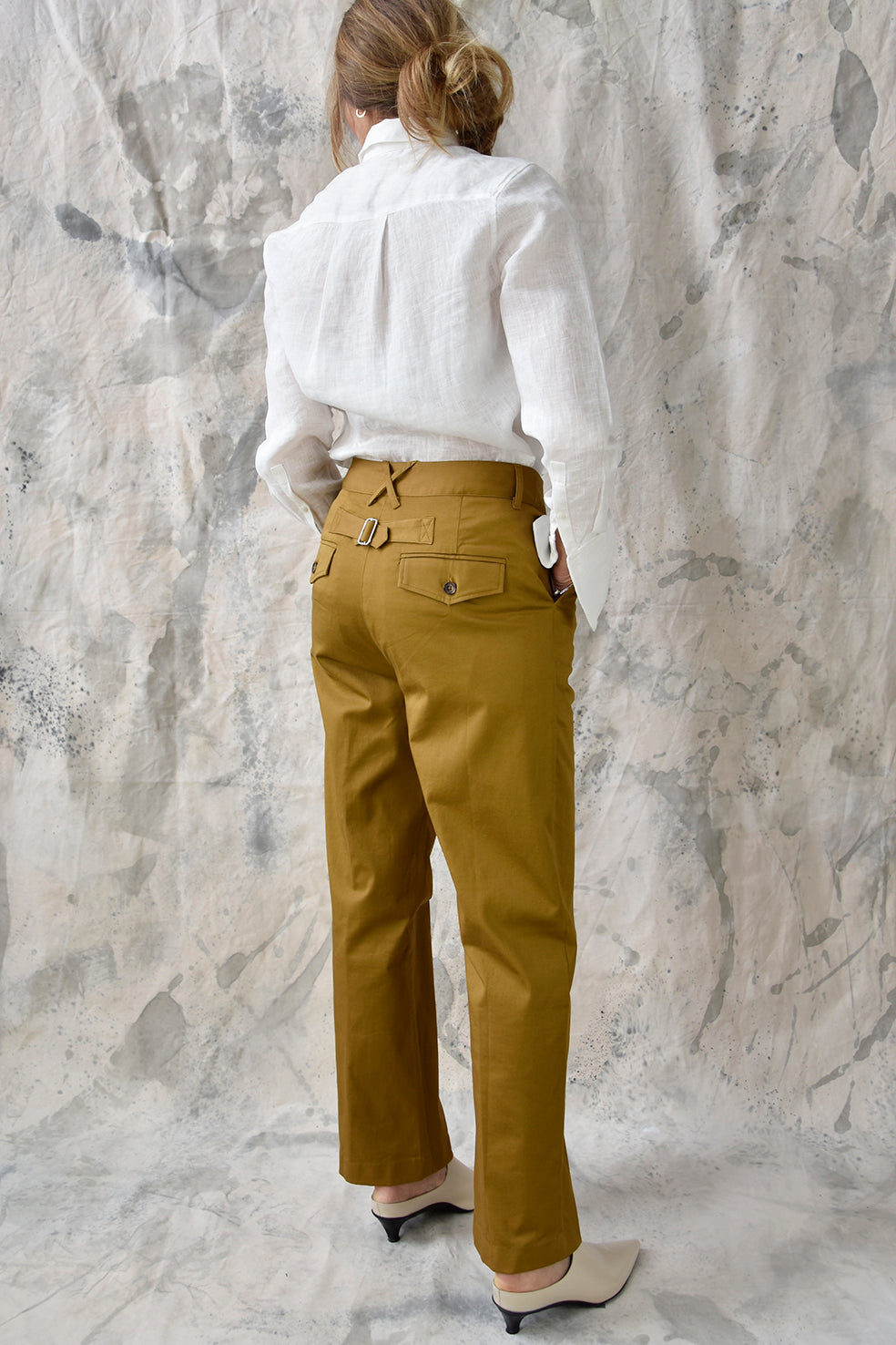 Studio Re- Sennepsfarget løs chinos